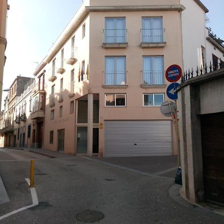 Hostal Sant Sadurni Sant Sadurní dʼAnoia Екстериор снимка